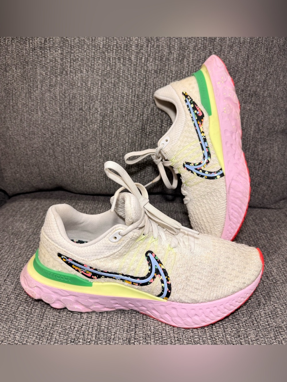 Nike React Infinity Run Flyknit 3 Confetti Running Shoes Sneakers Women Sz 9.0